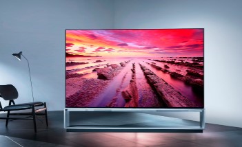 88 inch TV LG 8K OLED
