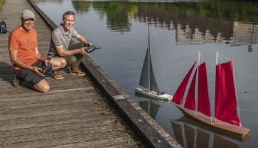 afstand bestuurbare RC zeilboot